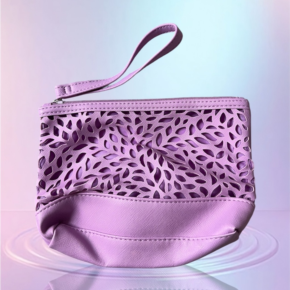 ◻️Women’s pink w/cut-out accent zipper makeup travel pouch◻️